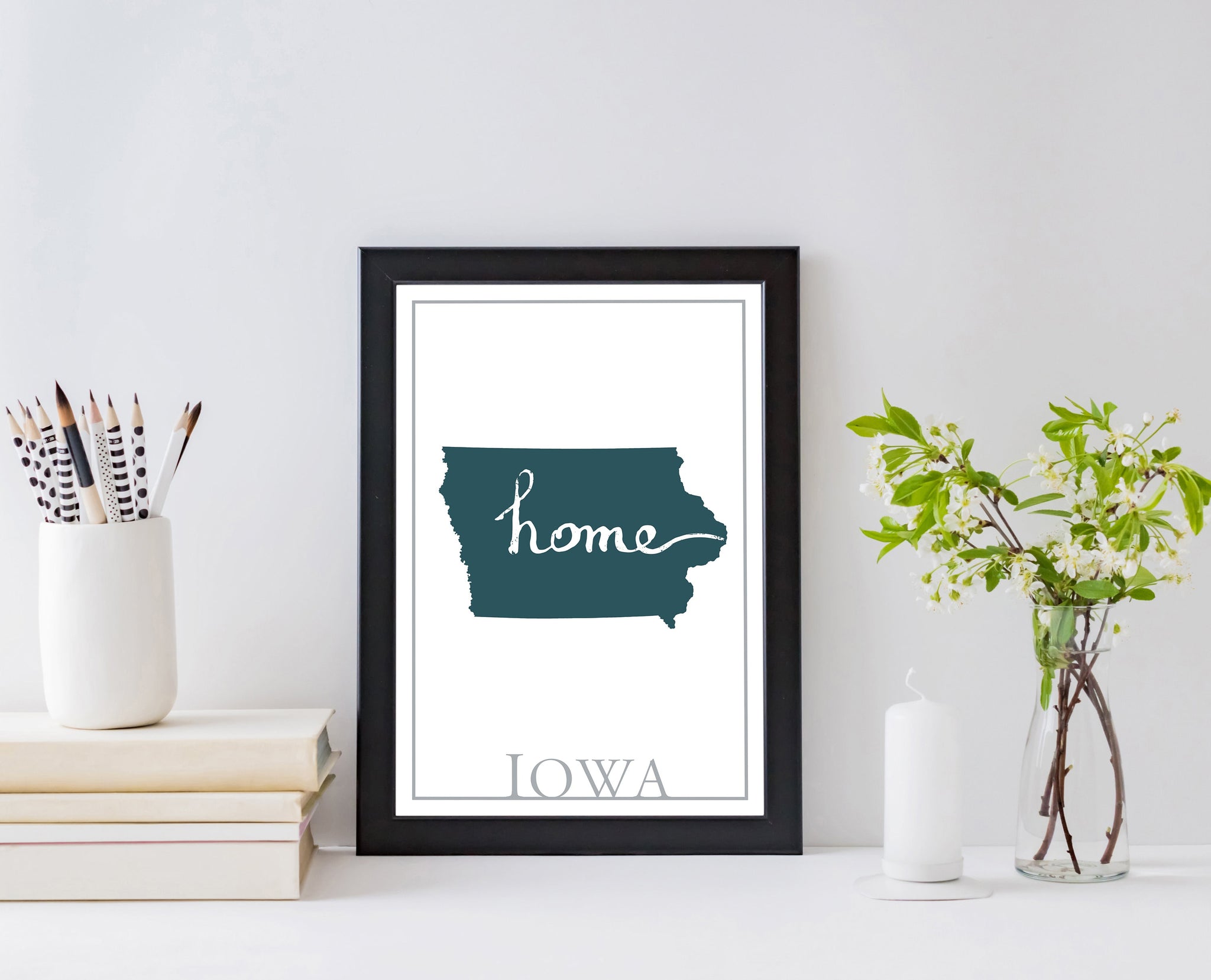 Iowa Map Wall Art, Iowa Modern Map Poster Print, Home Wall Decor, City Map, Iowa City Poster Print, Iowa State Poster, Home wall decor, Gift